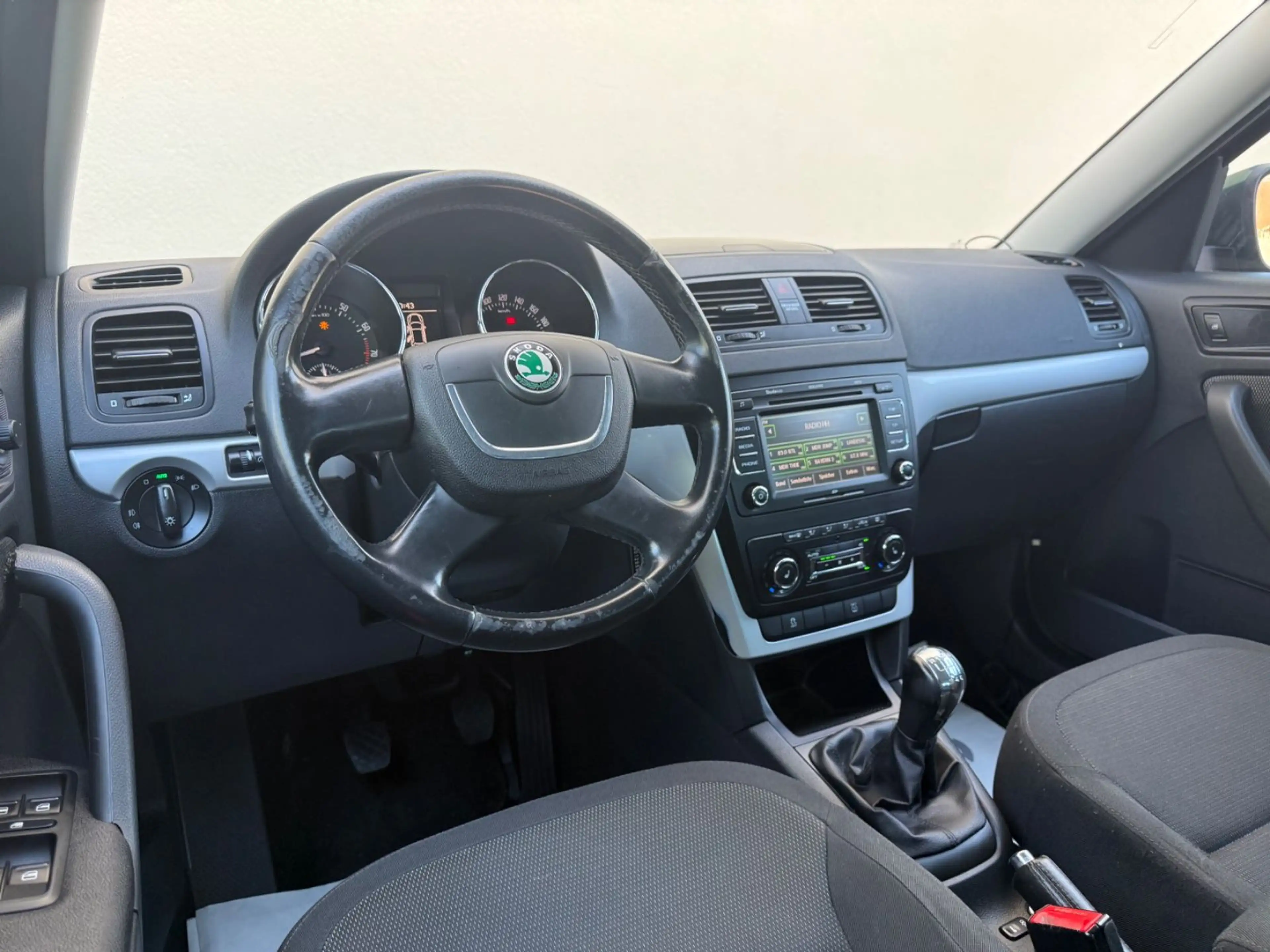 Skoda Yeti 1.2 TSI | 1.Hand | Bi-Xenon | Sitzhe Climat — photo 11