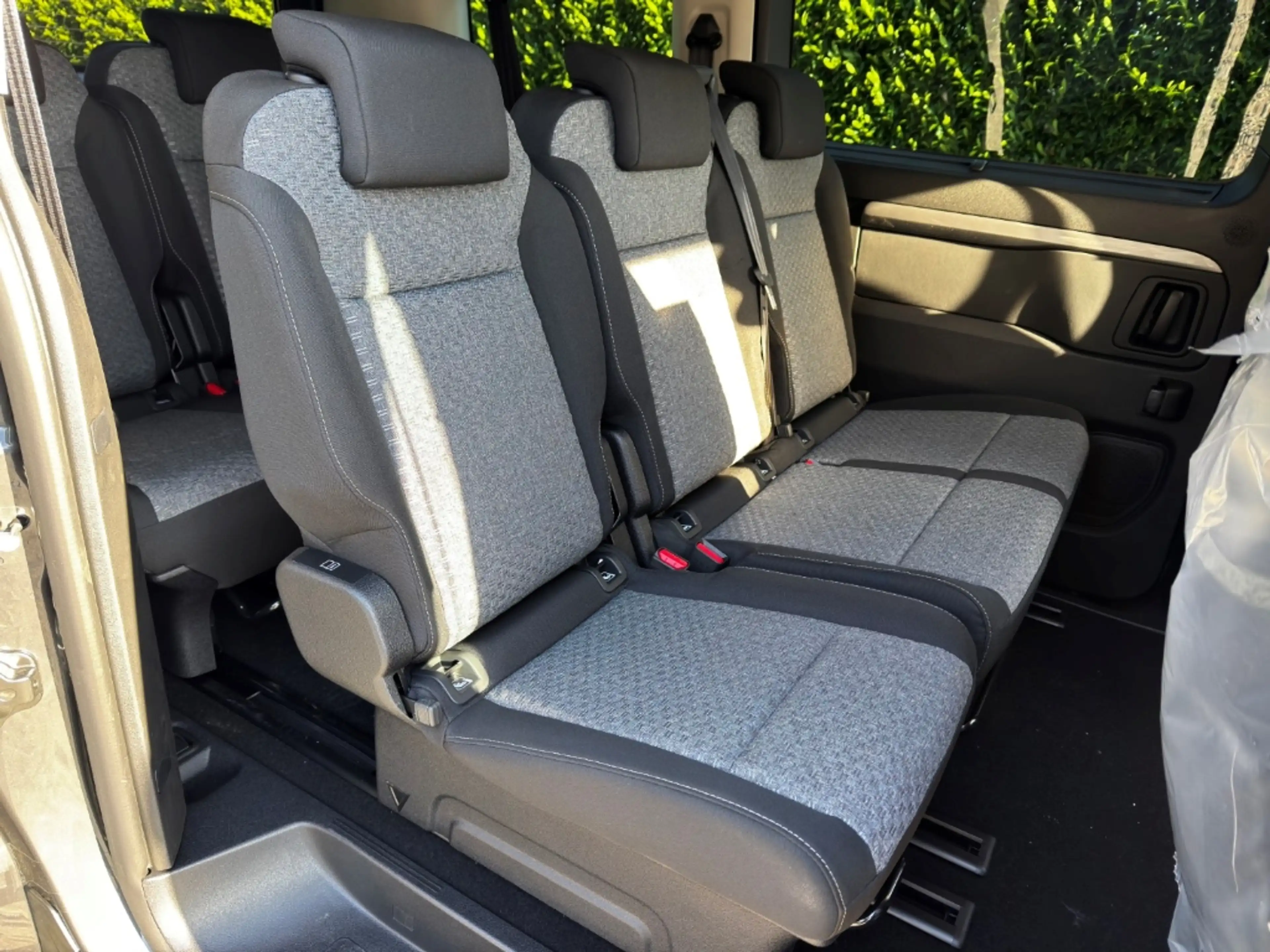 Opel Zafira Life 8-Sitzer AZV Navi Alu elektr. Türen — photo 9