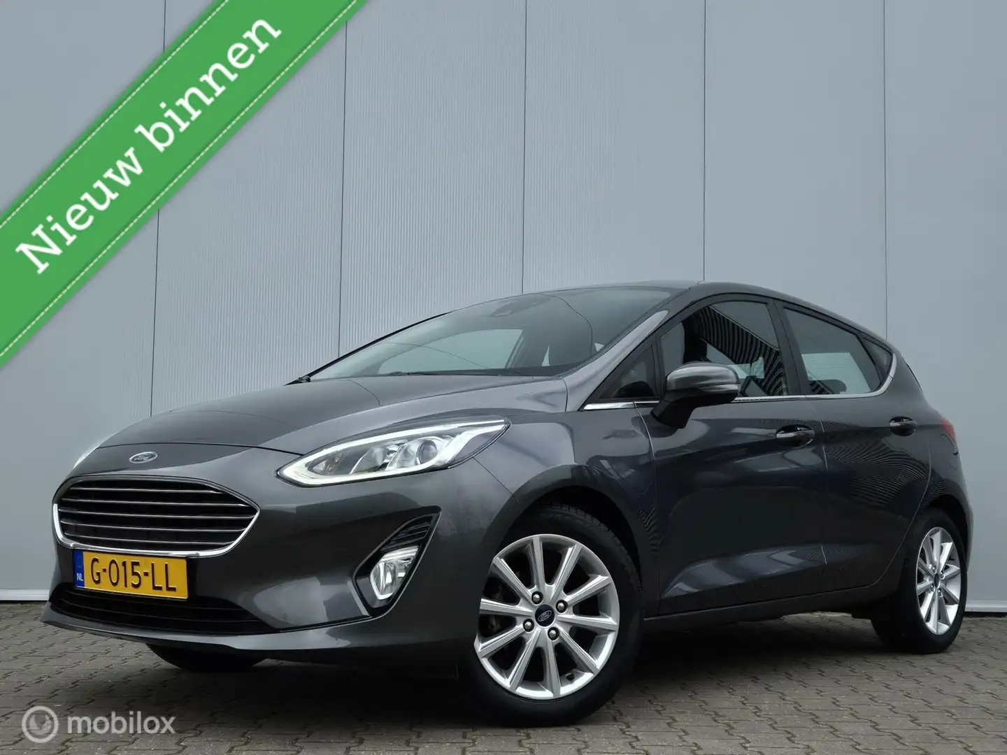 Ford Fiesta 1.0 ECOBOOST TITANIUM/CARPLAY/LED/KEYLESS/CLIMATE/ Grijs - 1