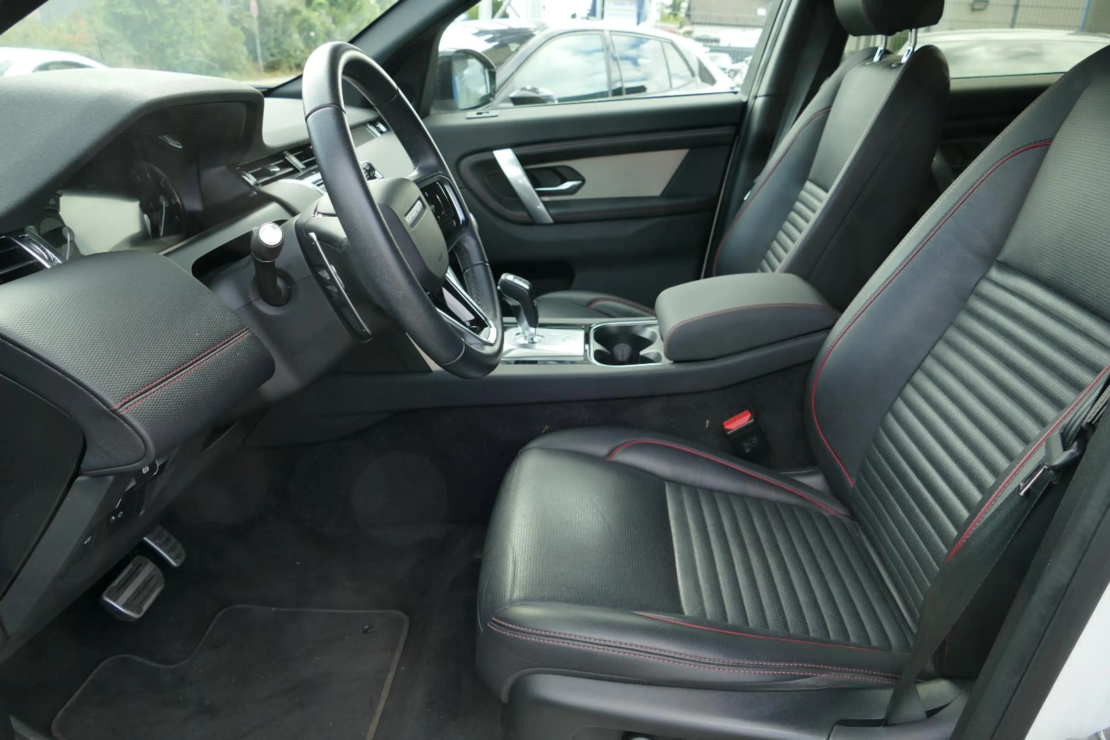 Land Rover Discovery Sport R-Dynamic*NAVI*CAM*CARPLAY*** — photo 11