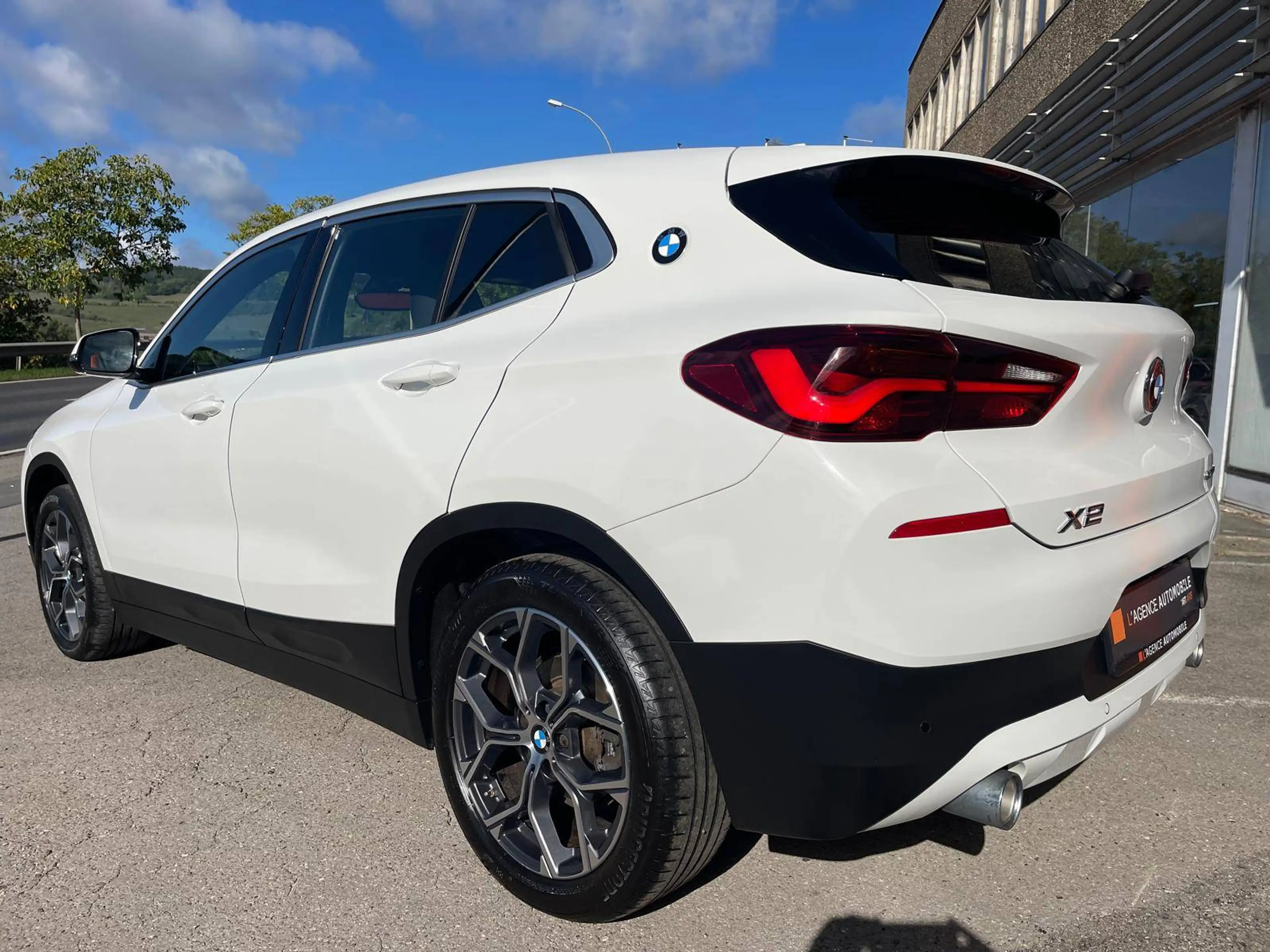BMW X2 X2 sDrive18d  Aut - JUSQU'A 36 MOIS DE GARANTIE — photo 6