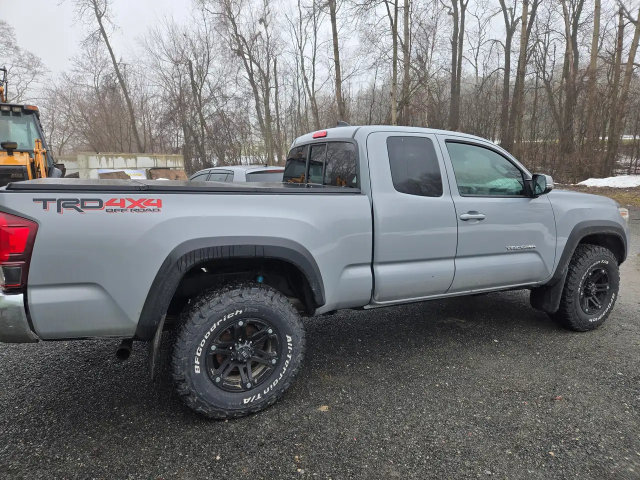 Toyota Tacoma снимка Toyota Tacoma