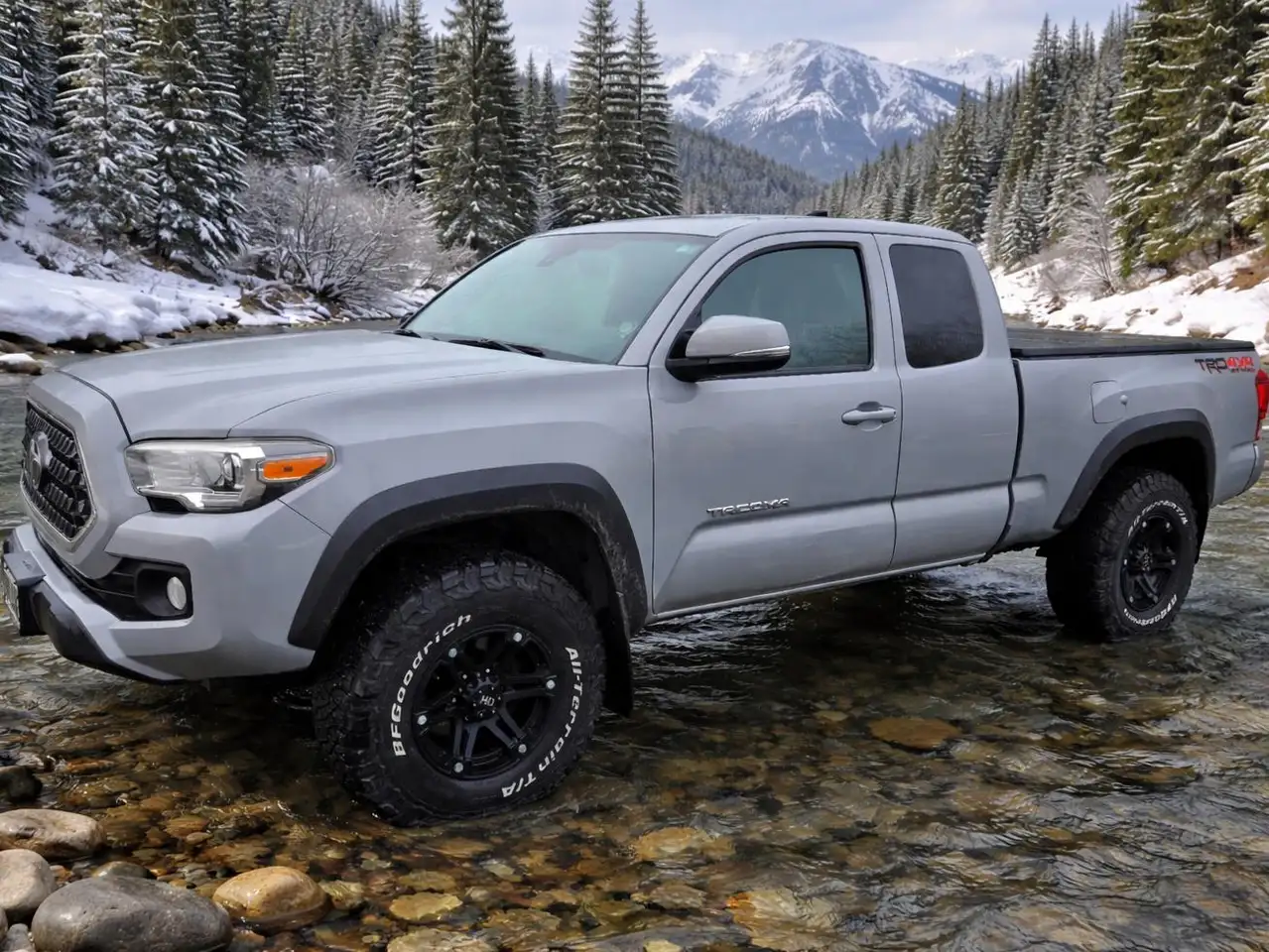 Toyota Tacoma снимка Toyota Tacoma