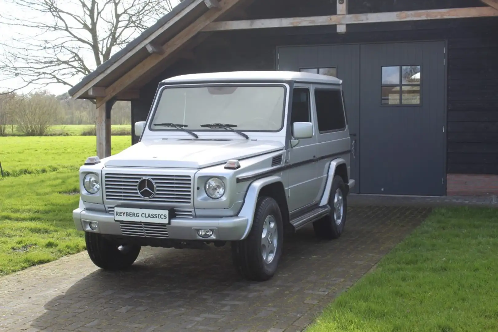 Mercedes-Benz G 320 Short V6 BTW Šedá - 1