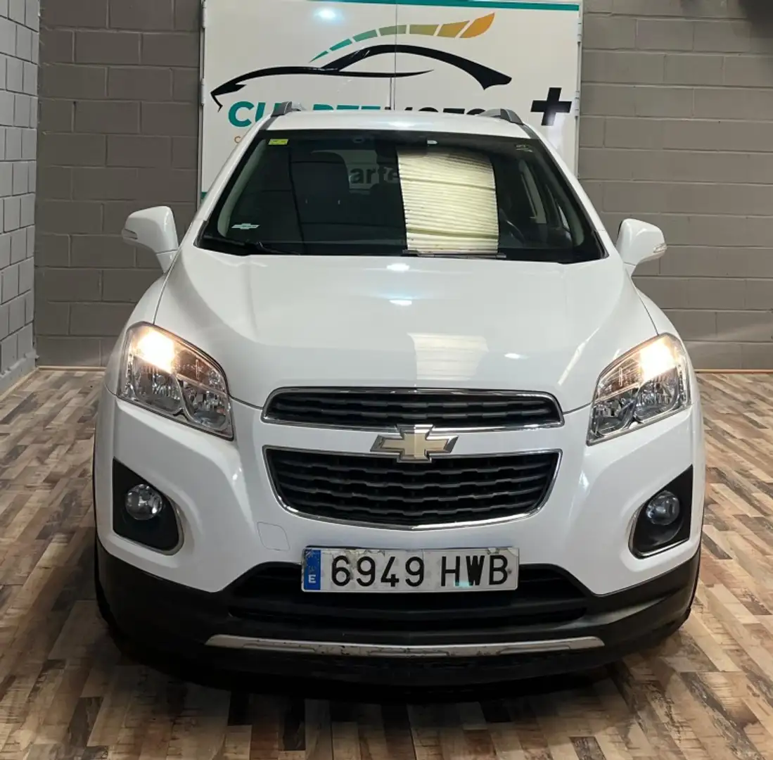Chevrolet Trax 1.7 LT Wit - 2