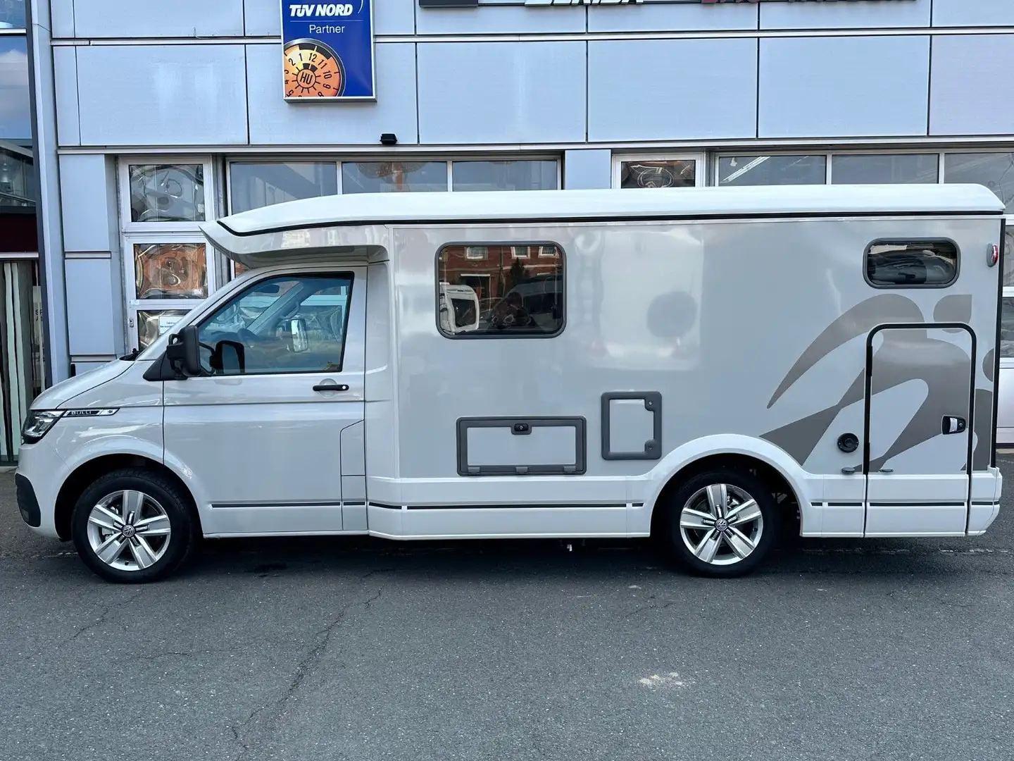 Knaus Tourer Cuvision 500 MQ*LED*Fußbodenhzg*AHK*ACC* Grau - 2