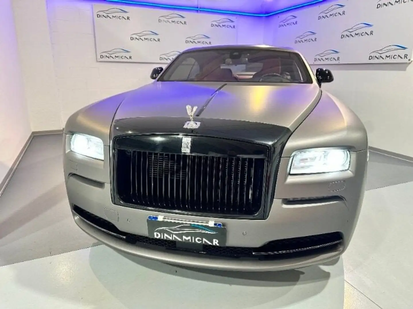 Rolls-Royce Wraith Wraith siva - 2