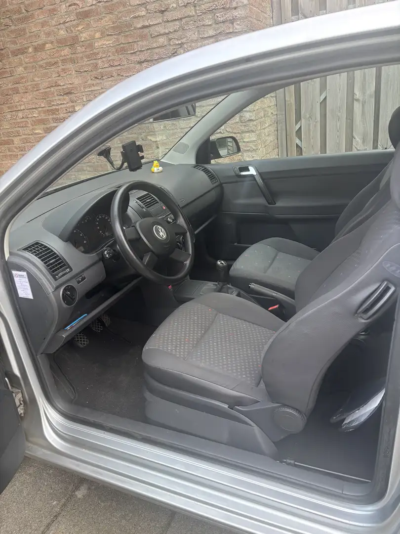 Volkswagen Polo Polo 1.4 Highline Highline Gris - 2