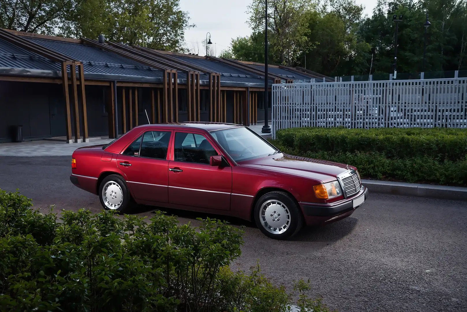 Mercedes-Benz E 230 Sportline - 2