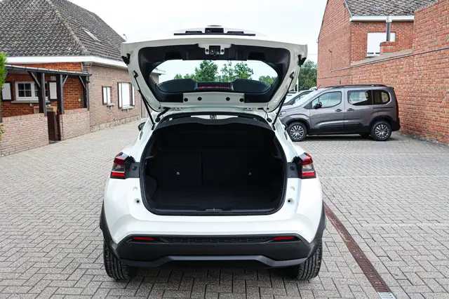 Nissan Juke view 20