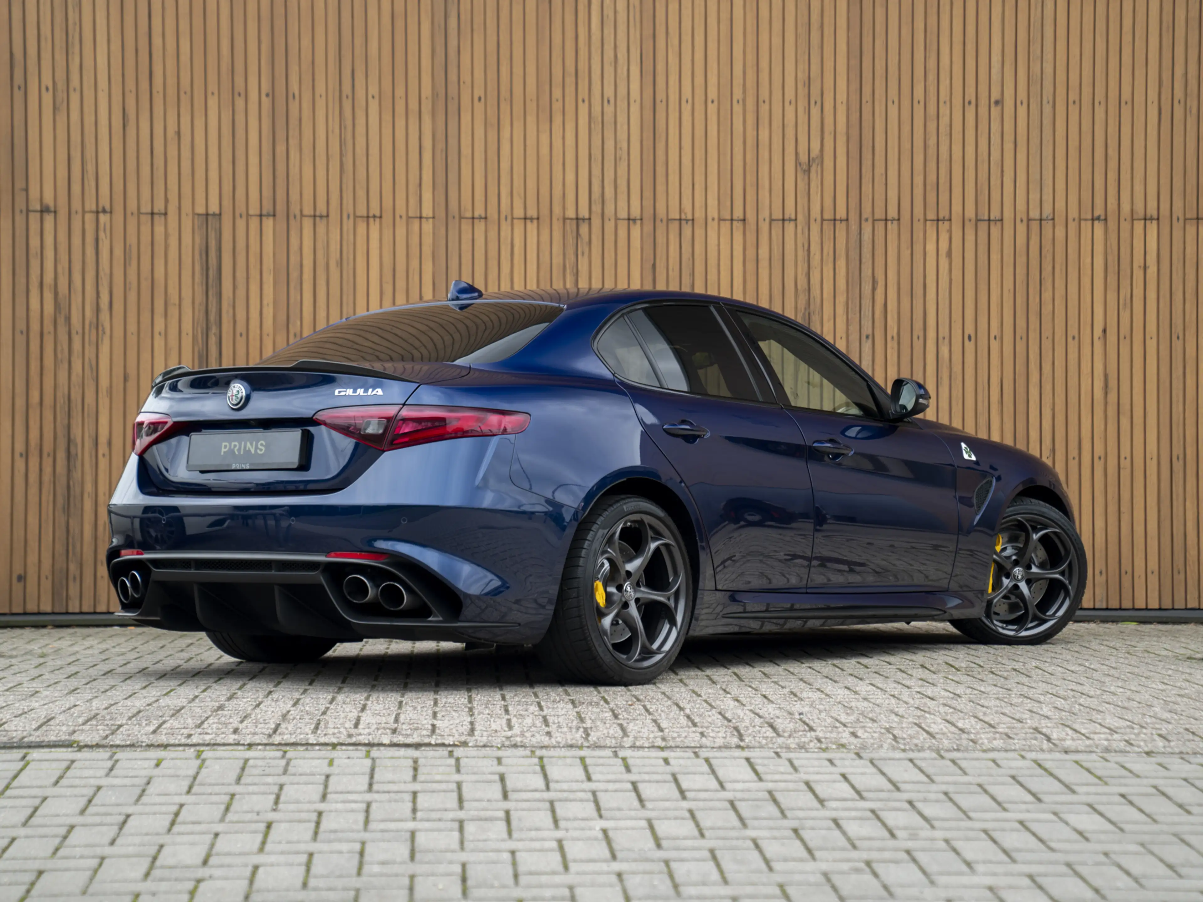 Alfa Romeo Giulia 2.9 V6 Quadrifoglio manuel — photo 4