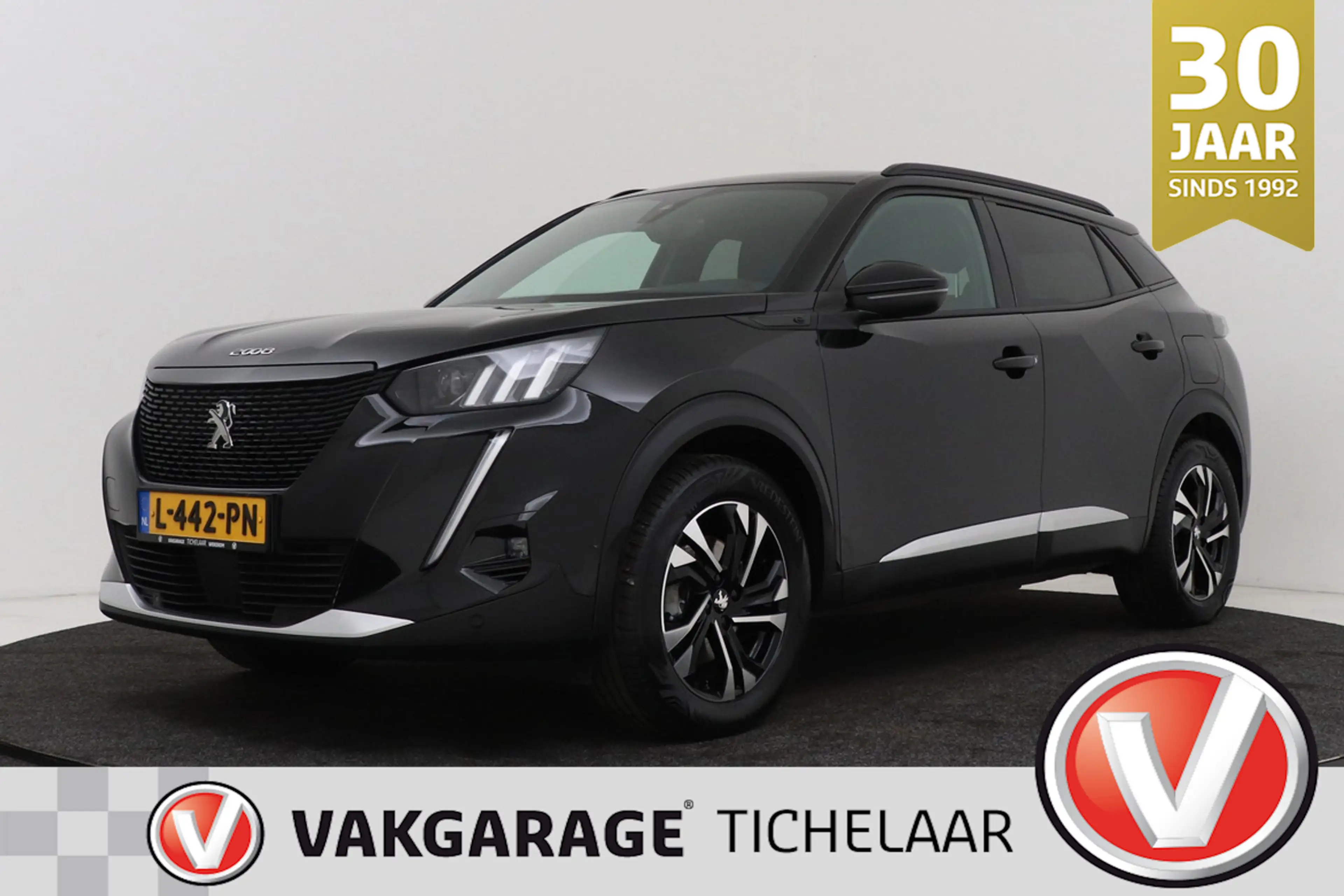 Peugeot e-2008 EV GT 50 kWh | 3-Fase | SOH 96,4%! | Camera | Digi