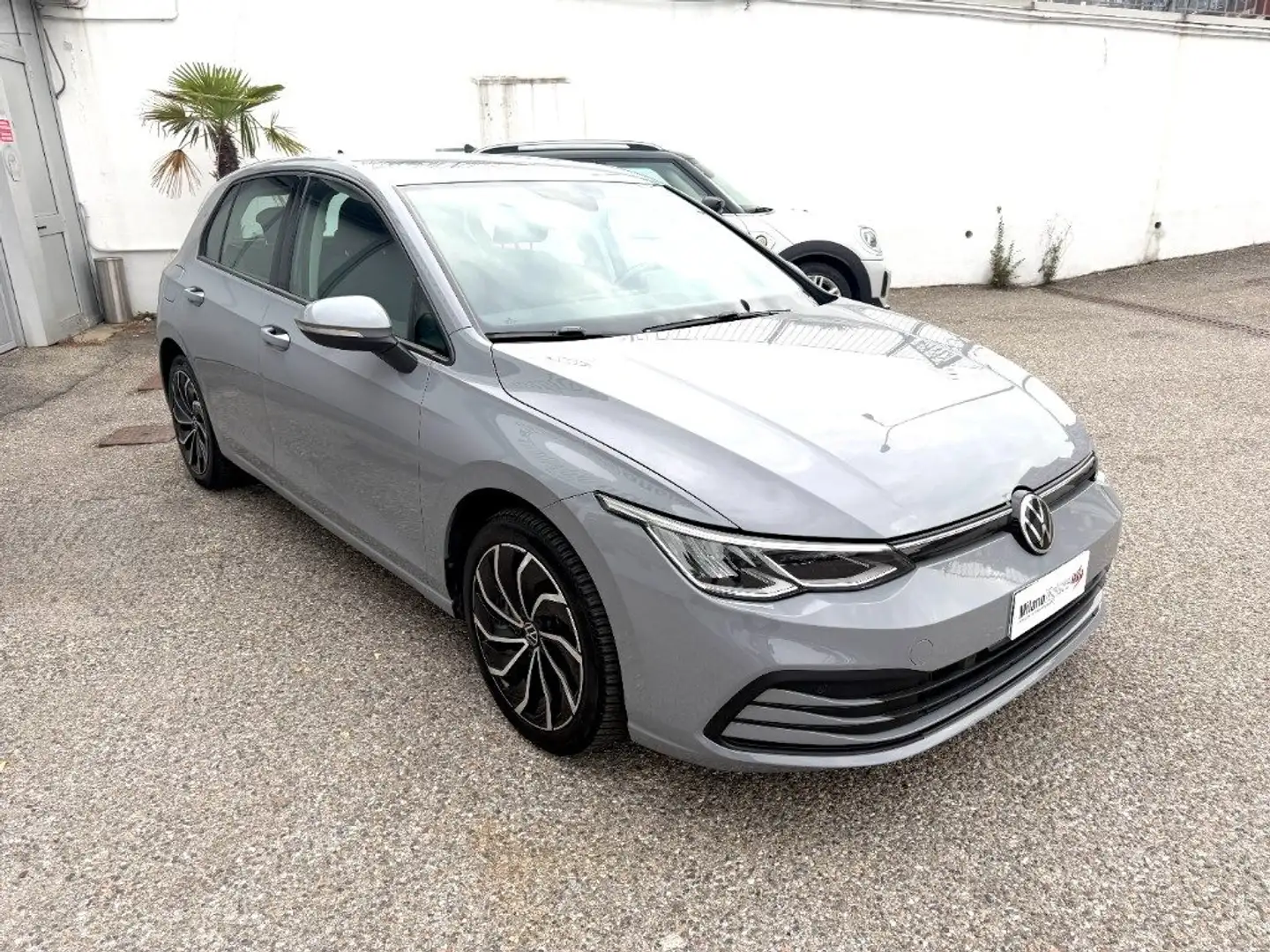 Volkswagen Golf 1.0 eTSI Hybrid EVO DSG Life *OFFERTA PROMO* Grau - 2