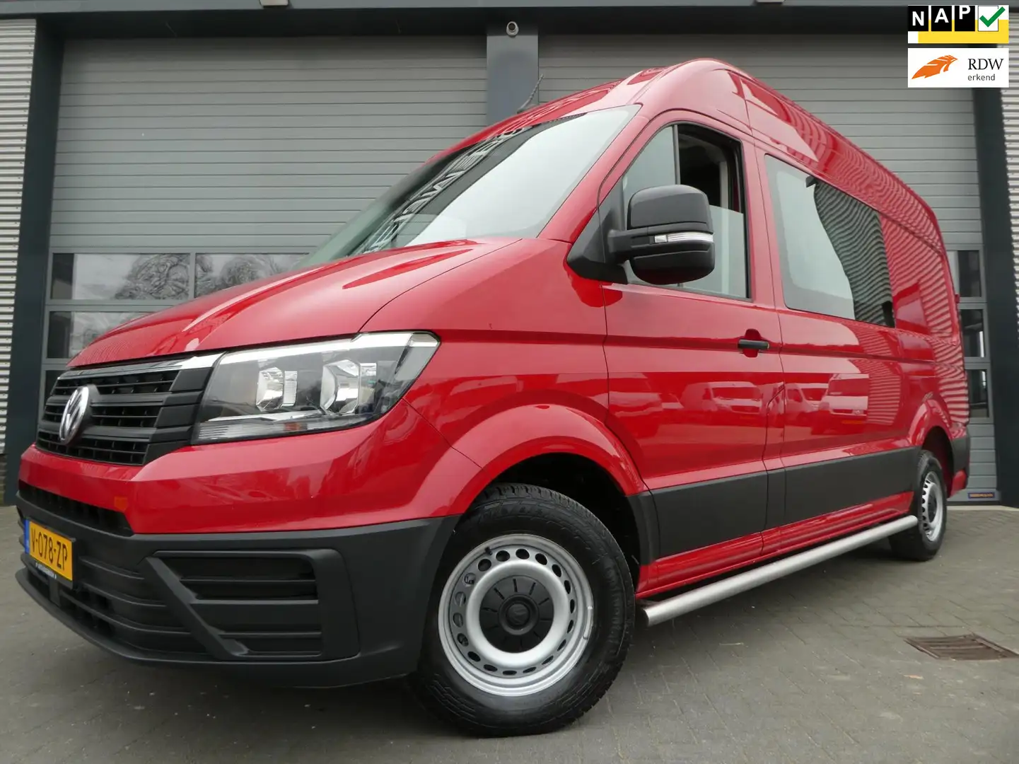 Volkswagen Crafter 35 2.0tdi L3H3 140pk, Automaat, DC, Dubbel Cabine, Rood - 1