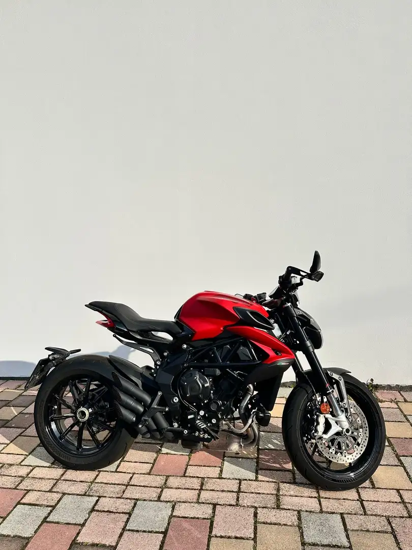 MV Agusta Dragster ROSSO - 1