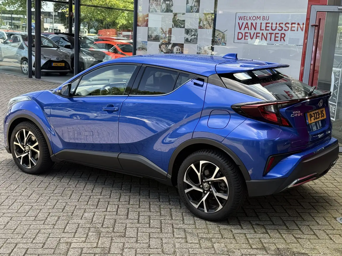 Toyota C-HR 2.0 Hybrid Dynamic NL AUTO CLIMA CAMERA V+A PRK SN Bleu - 2