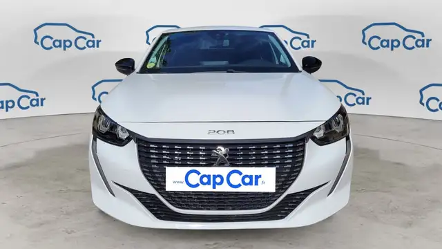 Peugeot 208 view 5
