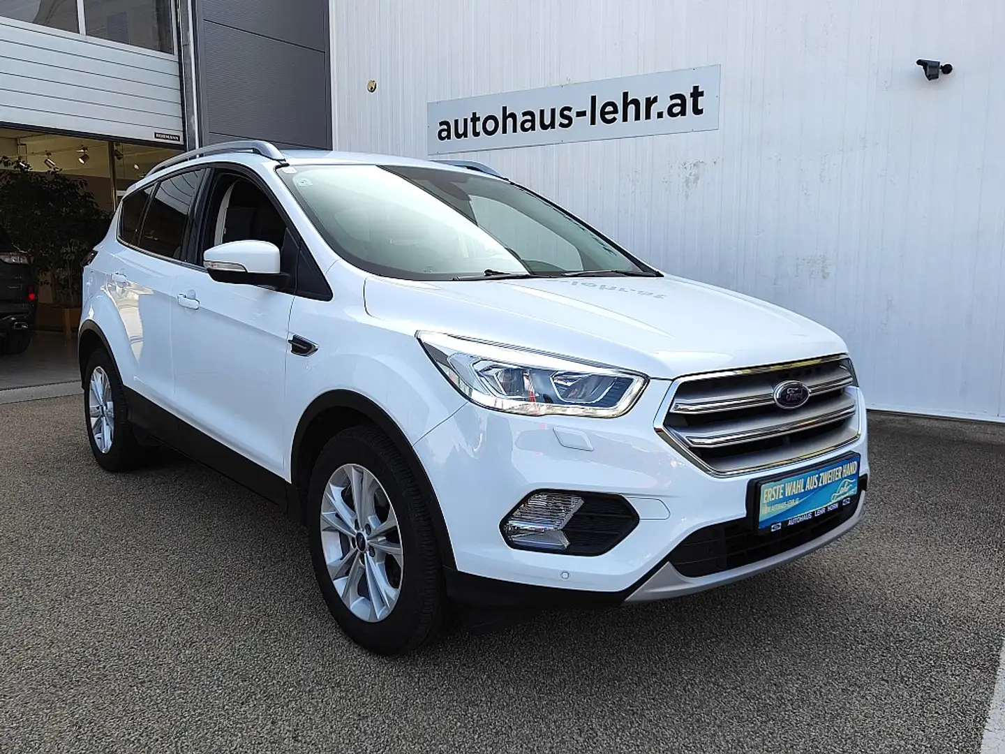 Ford Kuga 1,5 TDCi Titanium Start/Stop Powershift Aut. Weiß - 2