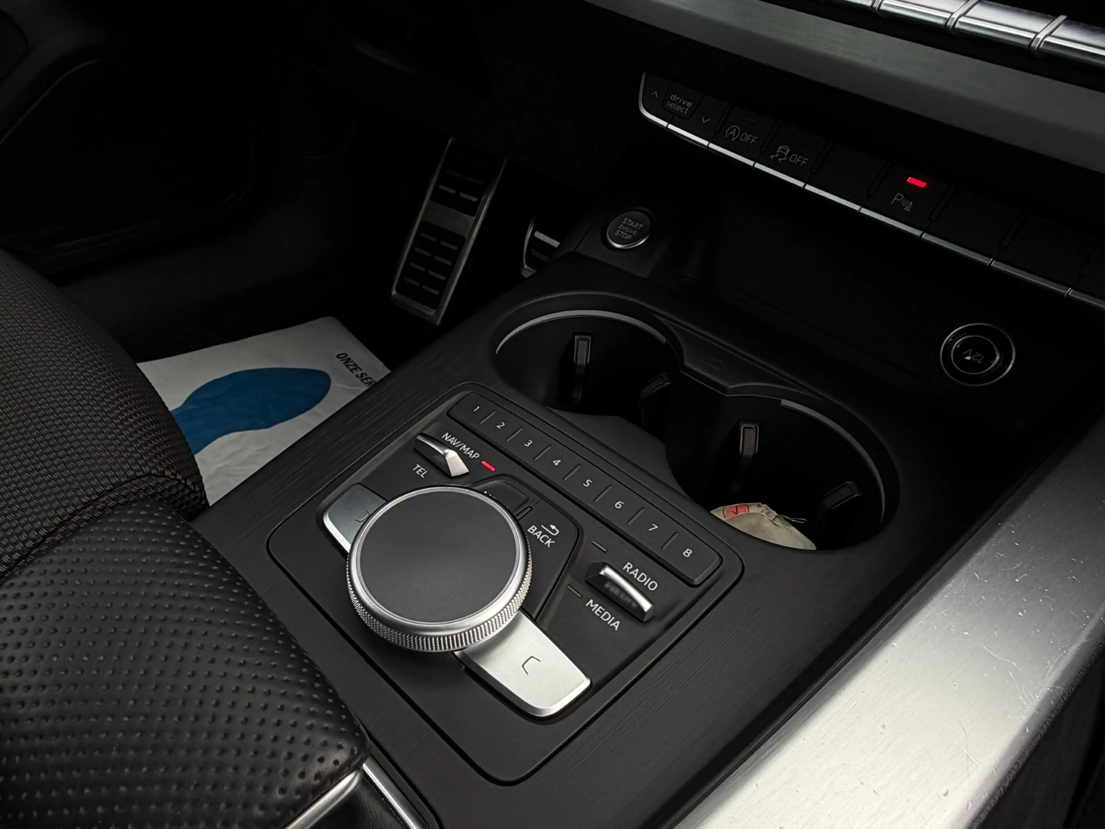 Audi A4 Avant 1.4 TFSI 150pk Sport S line edition / Virt. — photo 15