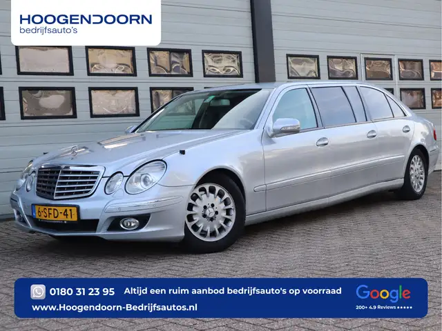 Mercedes-Benz E 350 Extended - Limousine - 8 Persoons - Volgauto