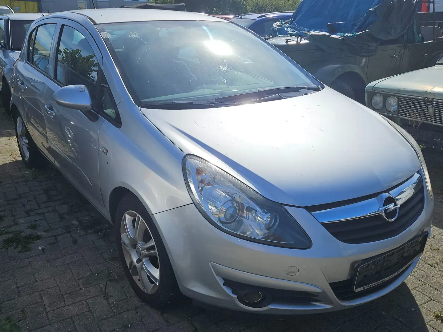 Opel Corsa Edition Grau - 1