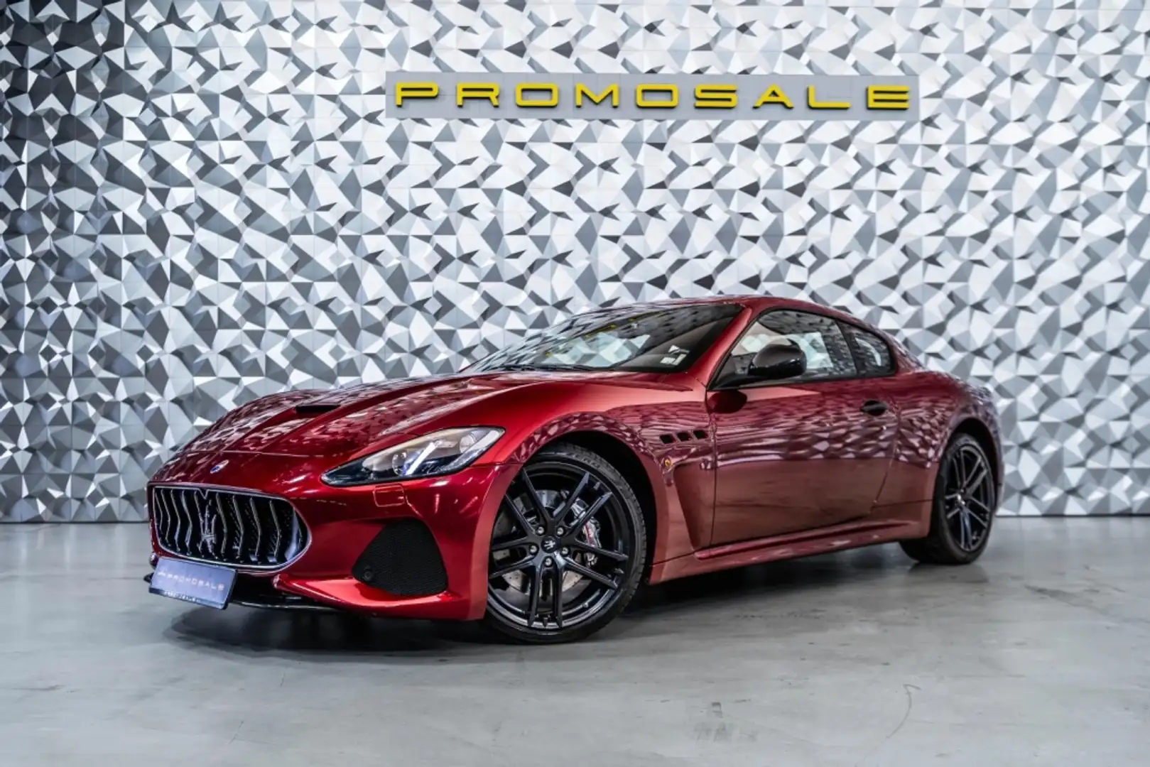 Maserati GranTurismo MC Aut. Rot - 1