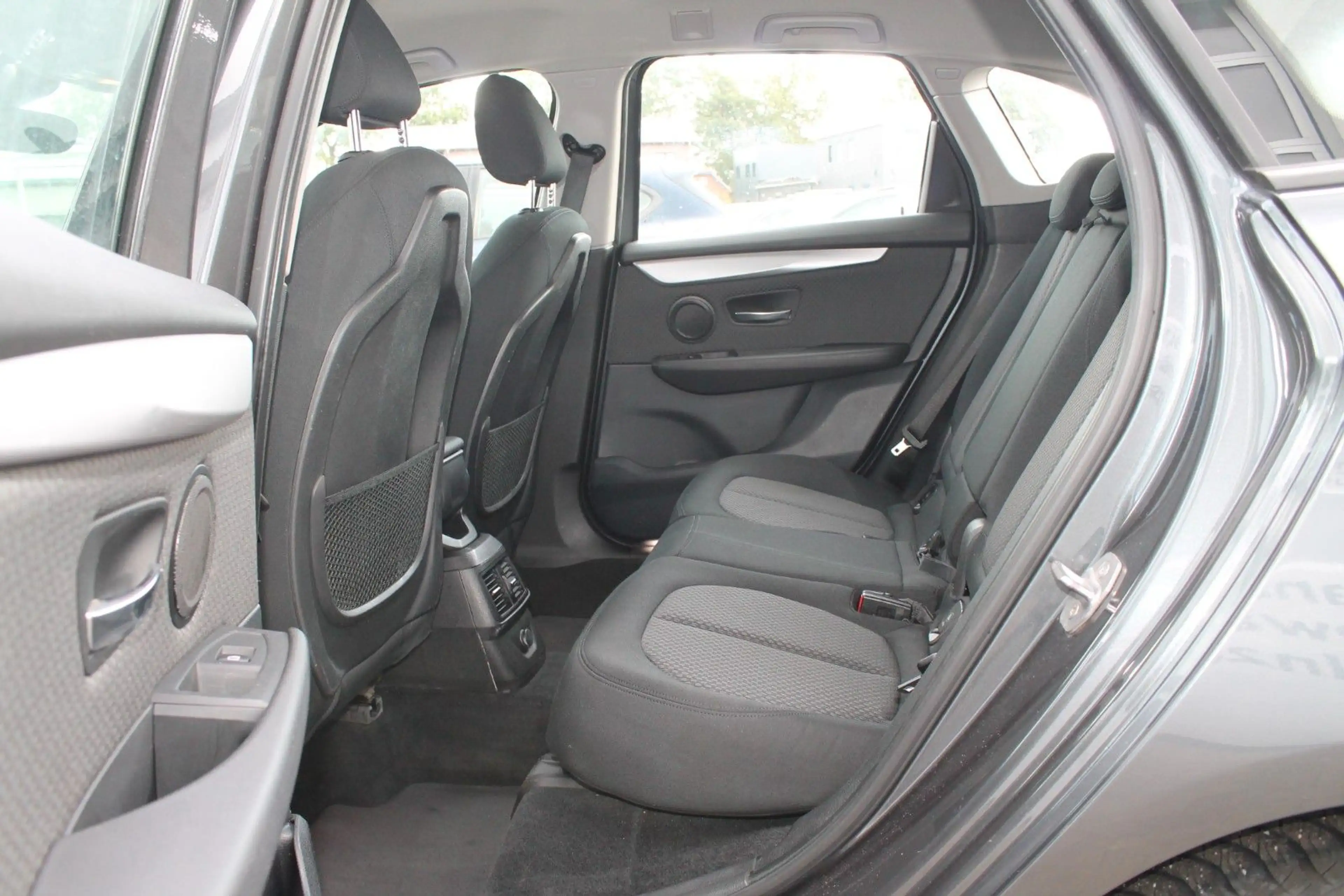 BMW 218 d  Active Tourer  *TÜV-NEU* — photo 9