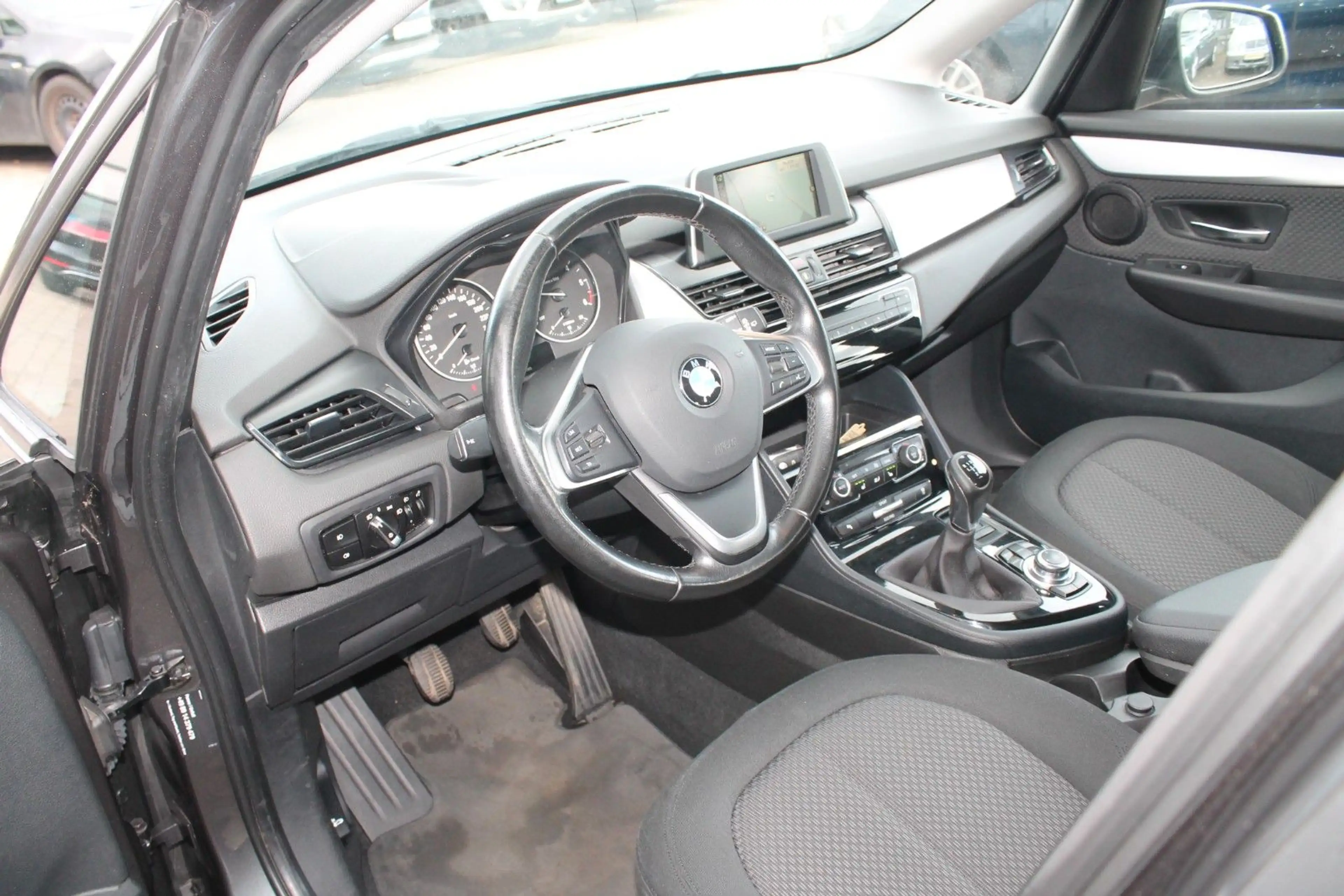 BMW 218 d  Active Tourer  *TÜV-NEU* — photo 11