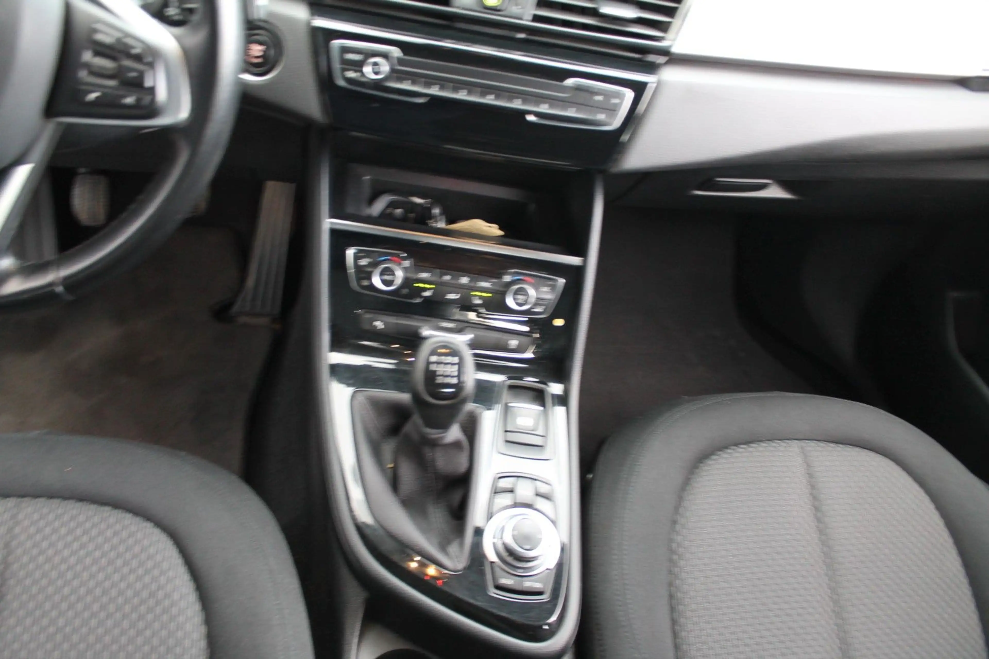 BMW 218 d  Active Tourer  *TÜV-NEU* — photo 15