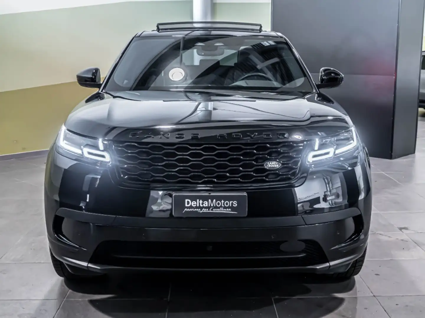 Land Rover Range Rover Velar 2.0 D I4 MHEV S Nero - 2