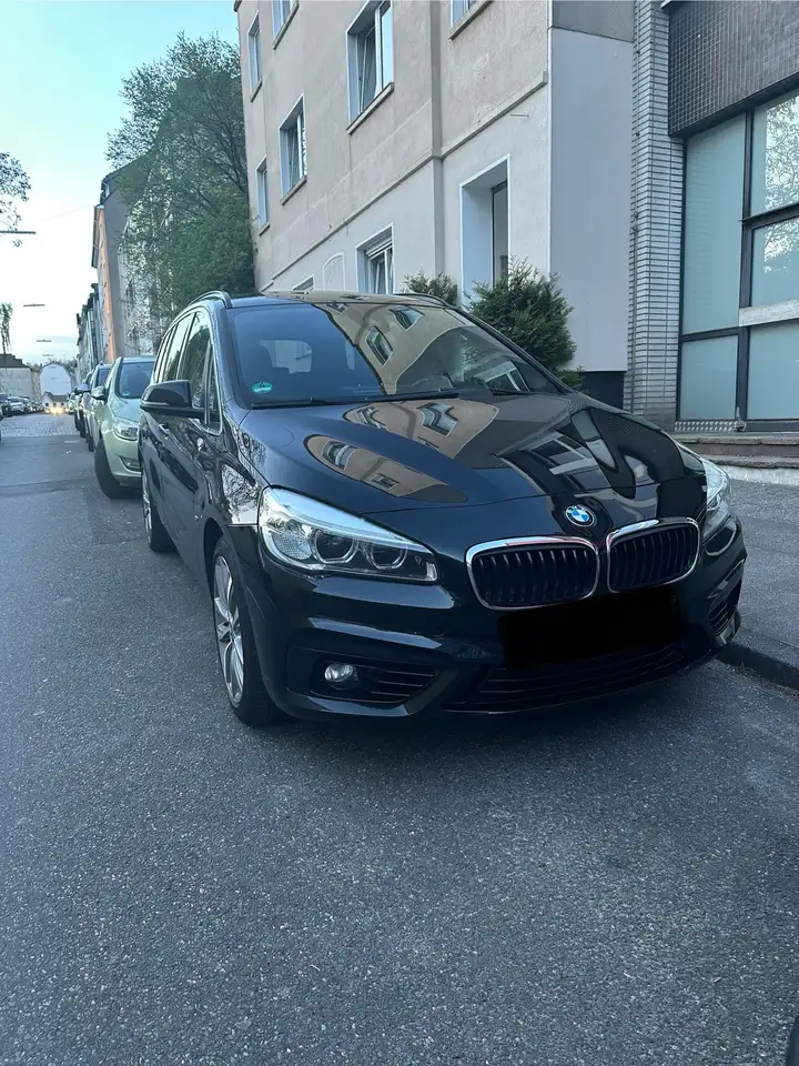 BMW 220