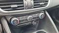 Alfa Romeo Giulia Ti + Veloce Paket 2,2 16V 210 AT8 Q4 AWD Schwarz - thumbnail 18