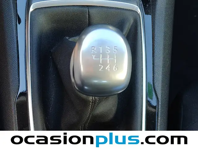 Peugeot 308 view 5
