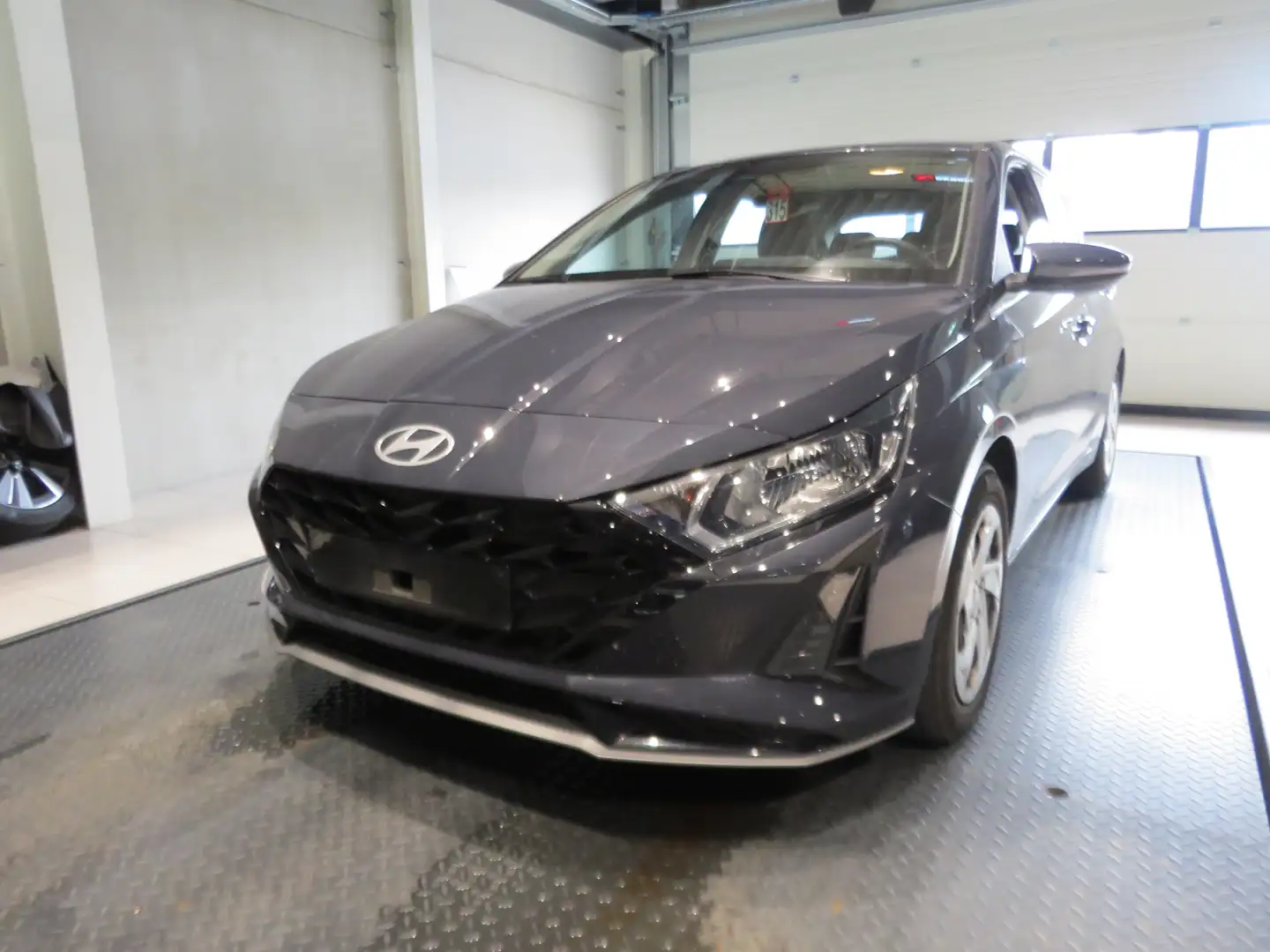 Hyundai i20 i20 1.0 T-GDI DCT Grijs - 1