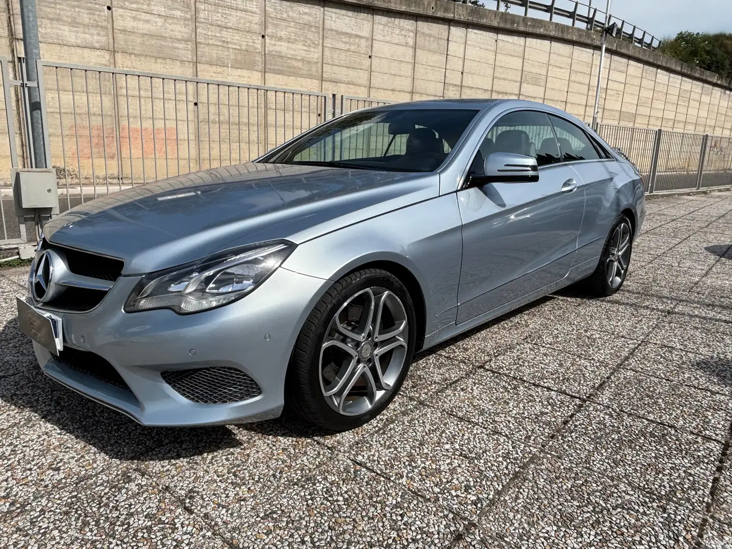 Mercedes-Benz E 220 Coupe cdi 177cv be cambio automaticovprezzo reale Argent - 2