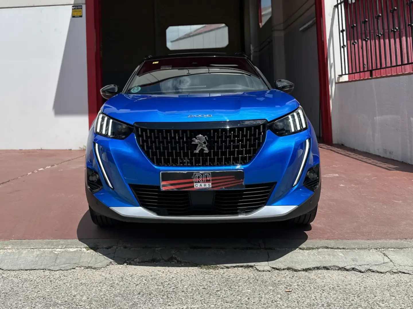 Peugeot 2008 1.2 PureTech S&S GT EAT8 155 Blau - 2