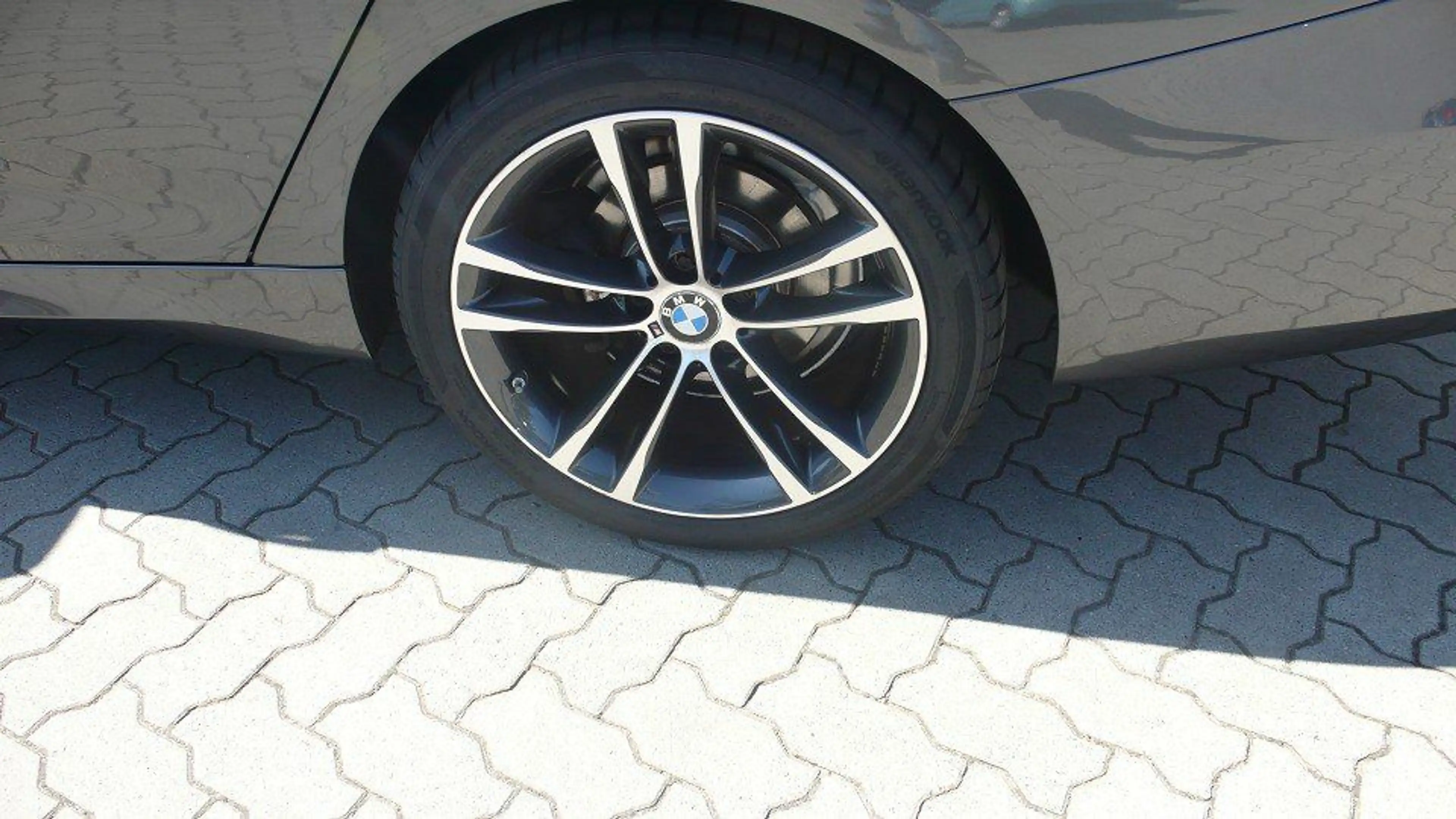 BMW 328 i xDrive M-Sport u. Technik Paket Navi 328 i — photo 6