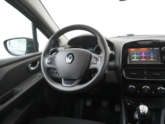 Renault Clio view 5