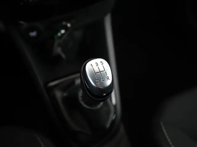 Renault Clio view 10