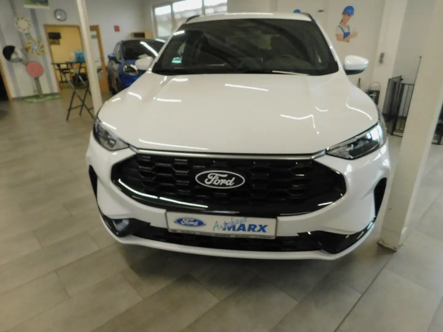 Ford Kuga ST-Line FGS 3.-5. Jahr 100000 KM Weiß - 1