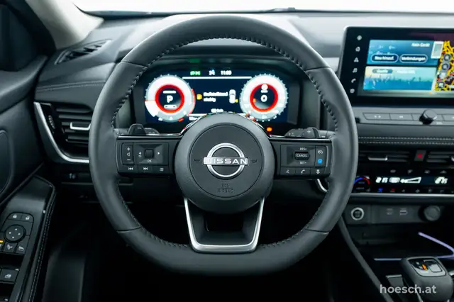 Nissan X-Trail view 6