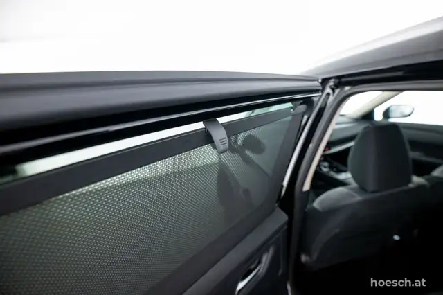 Nissan X-Trail view 8