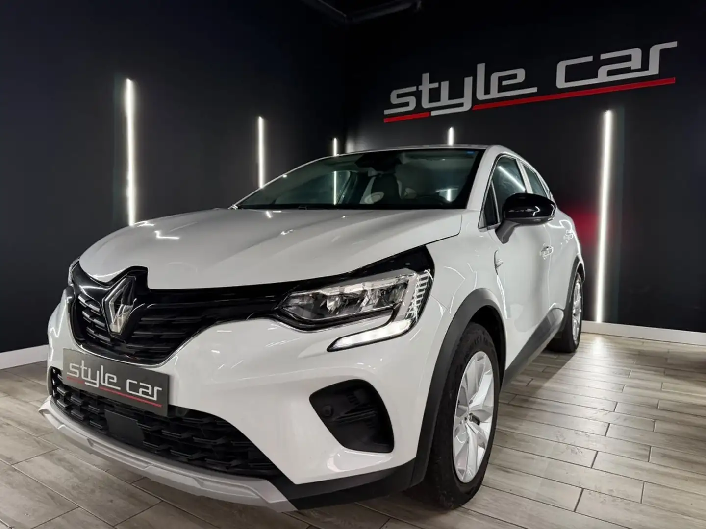 Renault Captur evolution ETech full hybr 105kW 145CV Blanco - 1