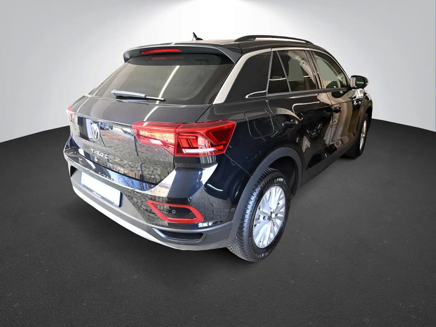 Volkswagen T-Roc 1.0 TSI Life LED PDC SzHzg Schwarz - 2