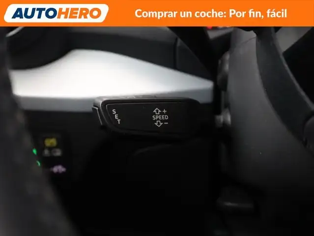 Audi Q2 view 29