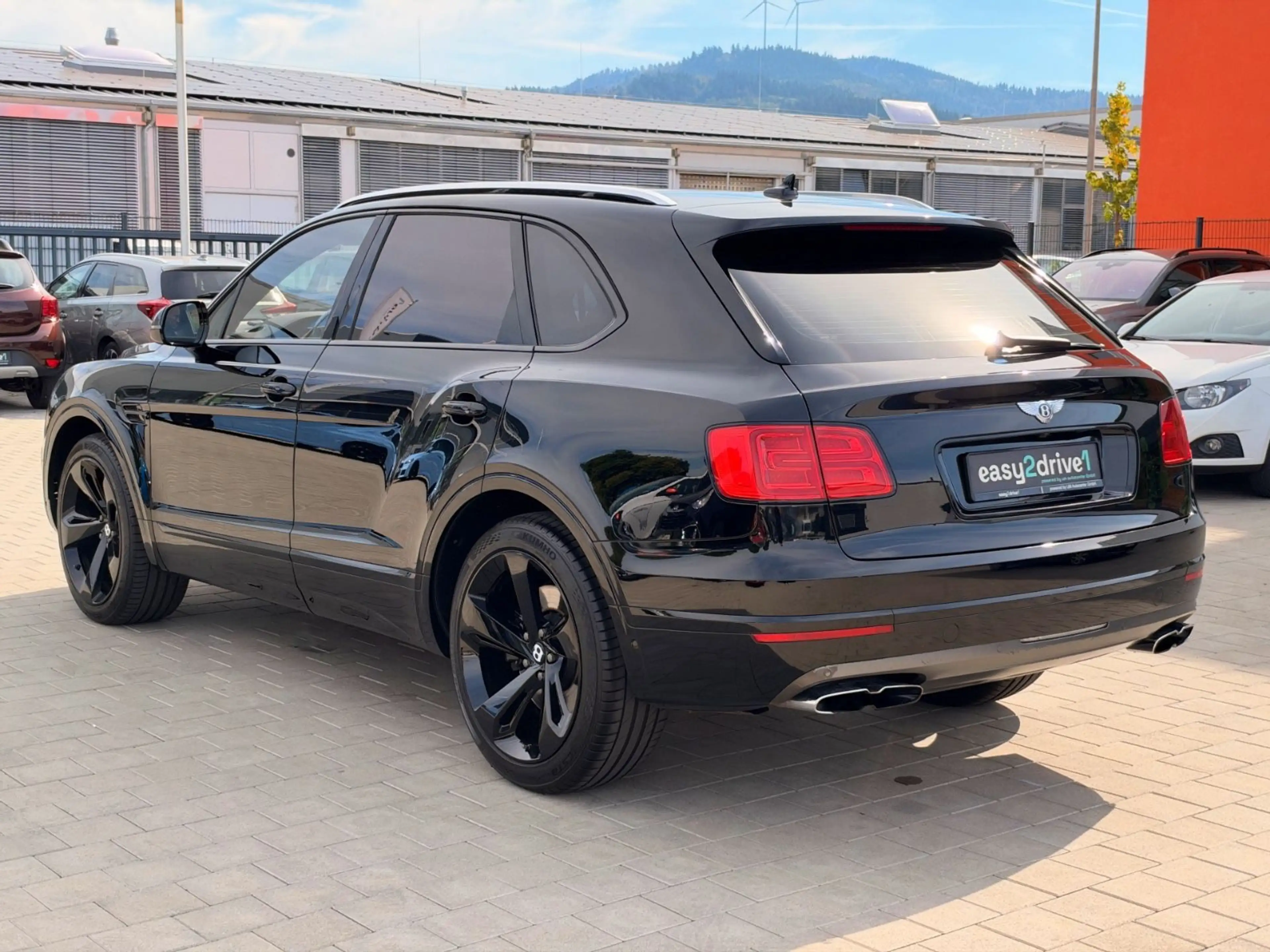Bentley Bentayga 4.0 V8 4WD/SOFT-CLOSE/HUD/ACC/PANO/360° — photo 6