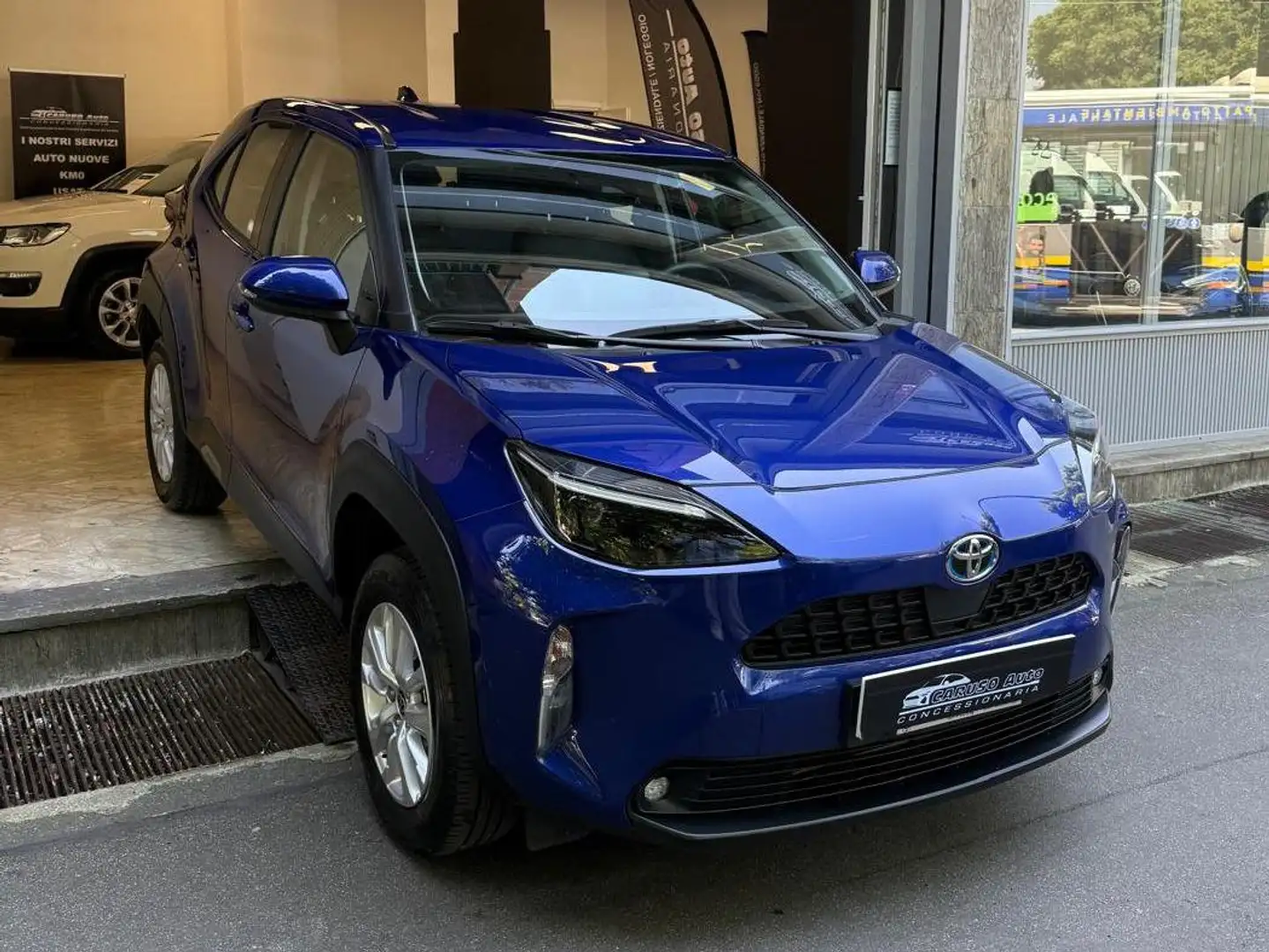 Toyota Yaris Yaris Cross 1.5h Active fwd 116cv e-cvt Albastru - 2