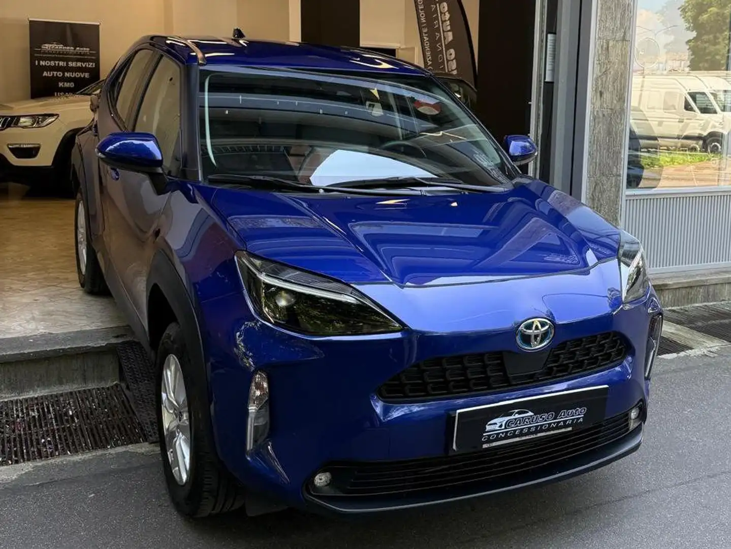 Toyota Yaris Yaris Cross 1.5h Active fwd 116cv e-cvt Albastru - 1