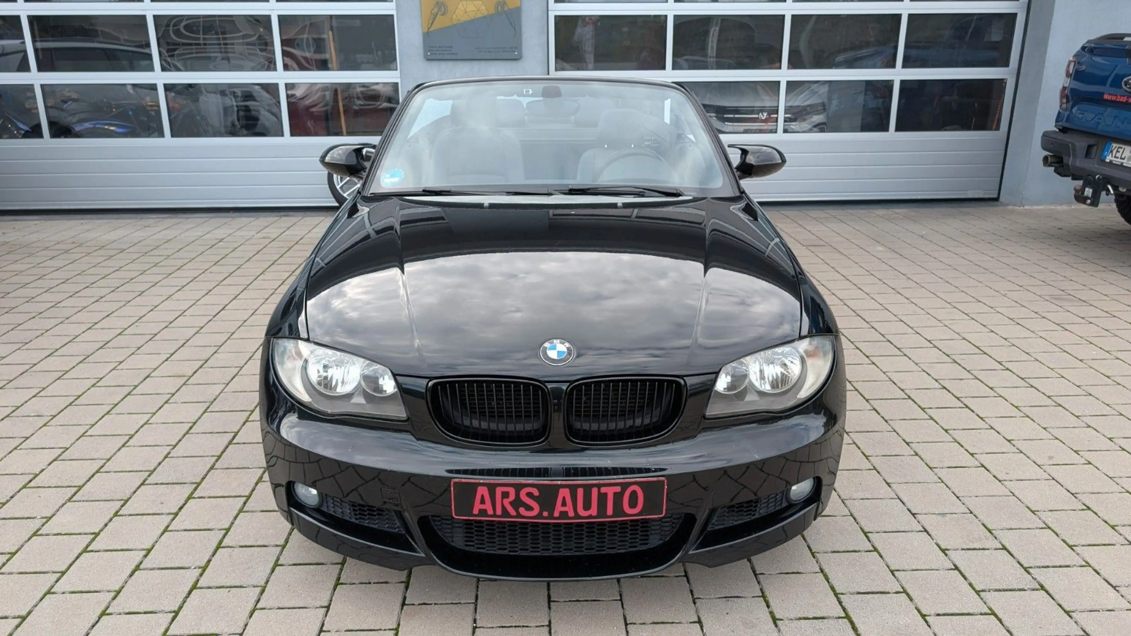 BMW 120 i Cabrio M-Paket Leder Sportsitze Klimaaut. — photo 9