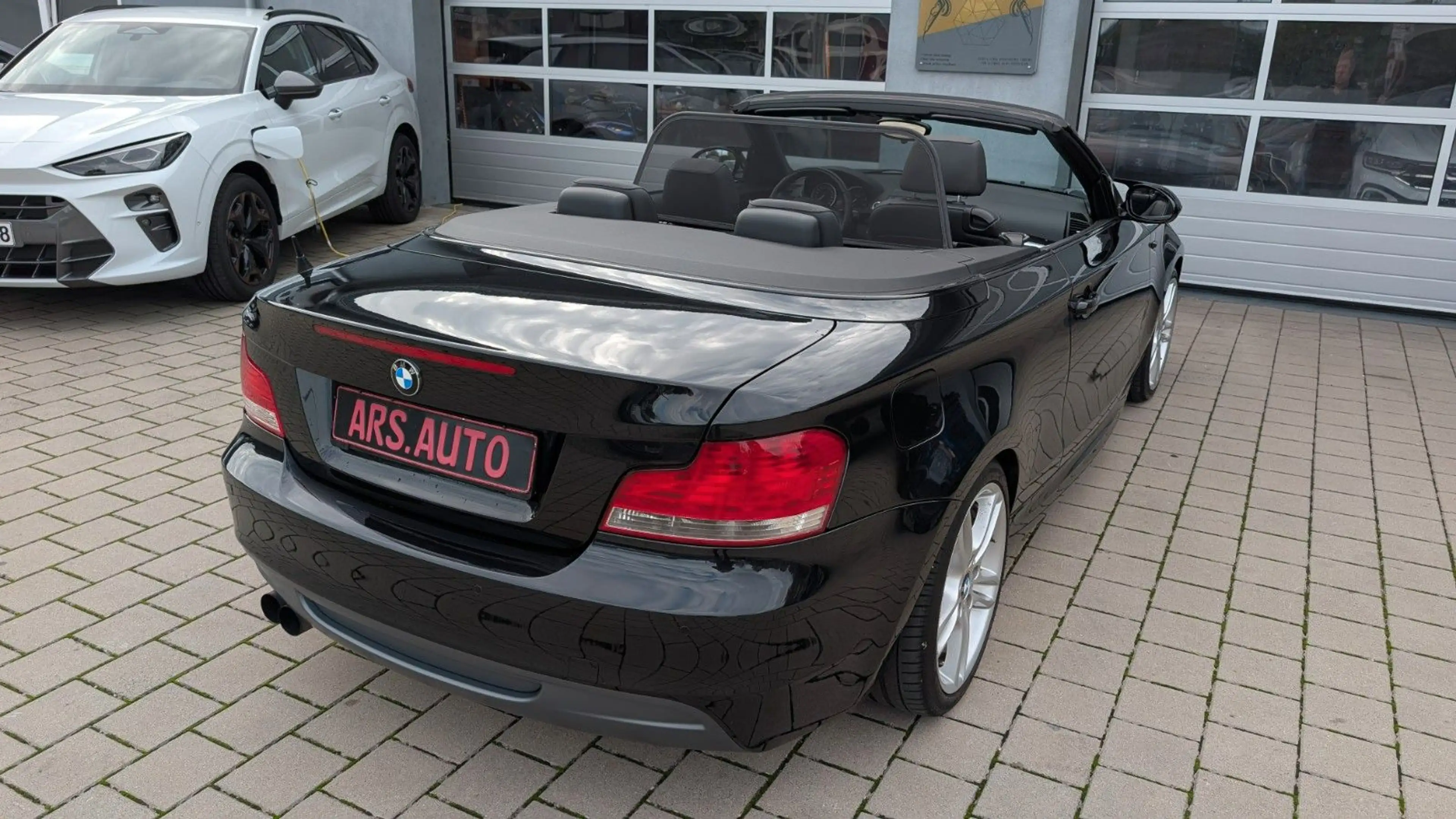 BMW 120 i Cabrio M-Paket Leder Sportsitze Klimaaut. — photo 4